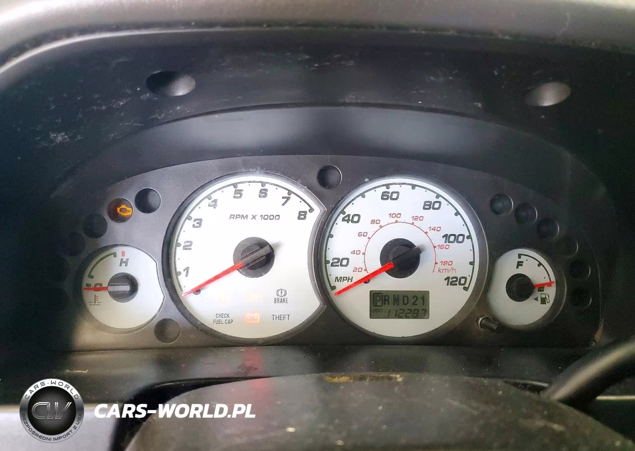 2004 Ford Escape Xls VIN:1FMYU021X4KA15608 - 9