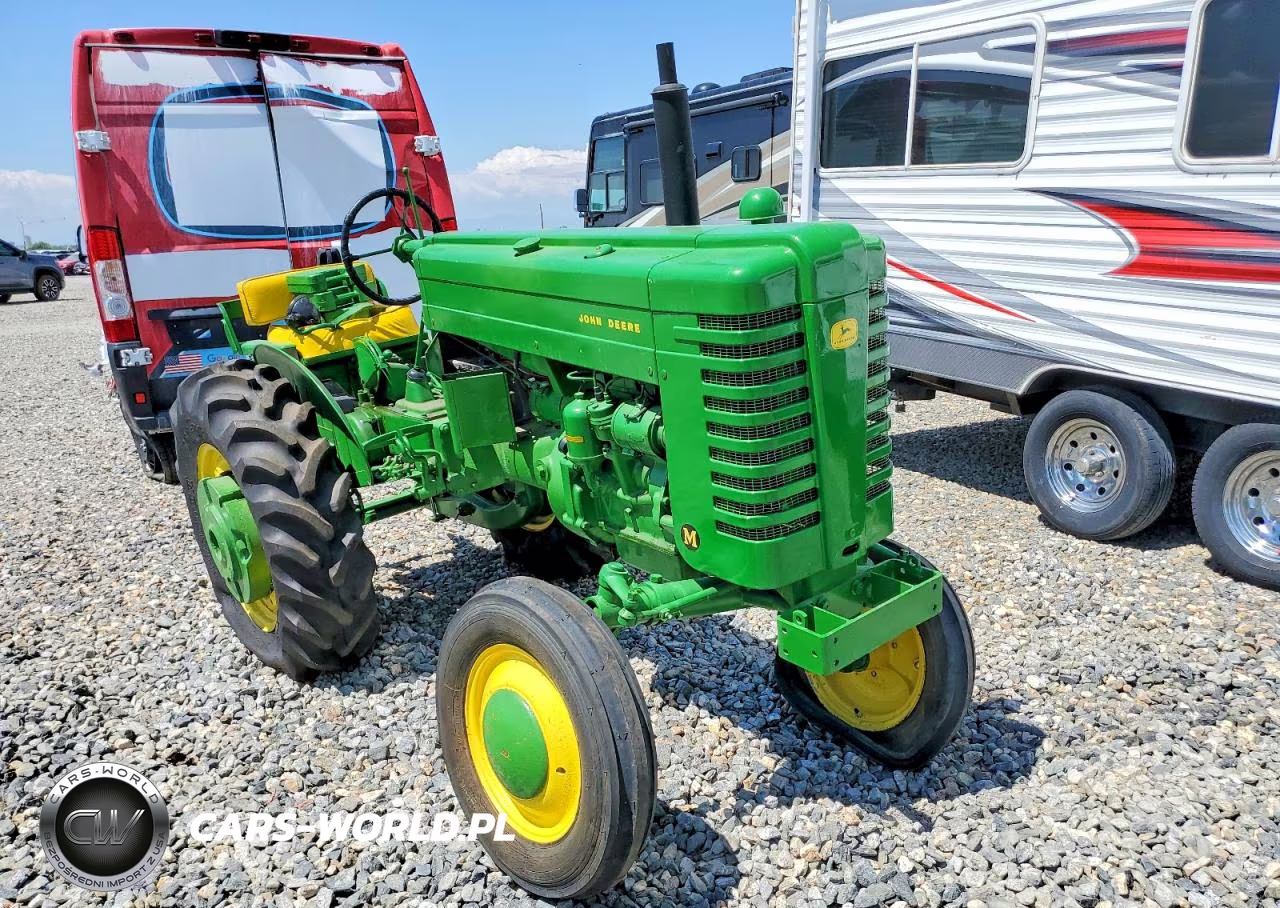 1948 John Deere Tractor – zdjęcie 1 z 10