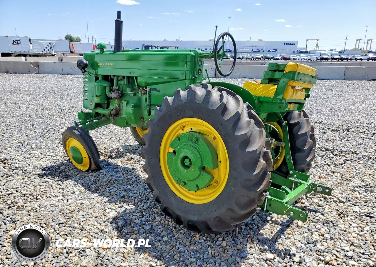 1948 John Deere Tractor VIN:LOT-3-60890756 - 3