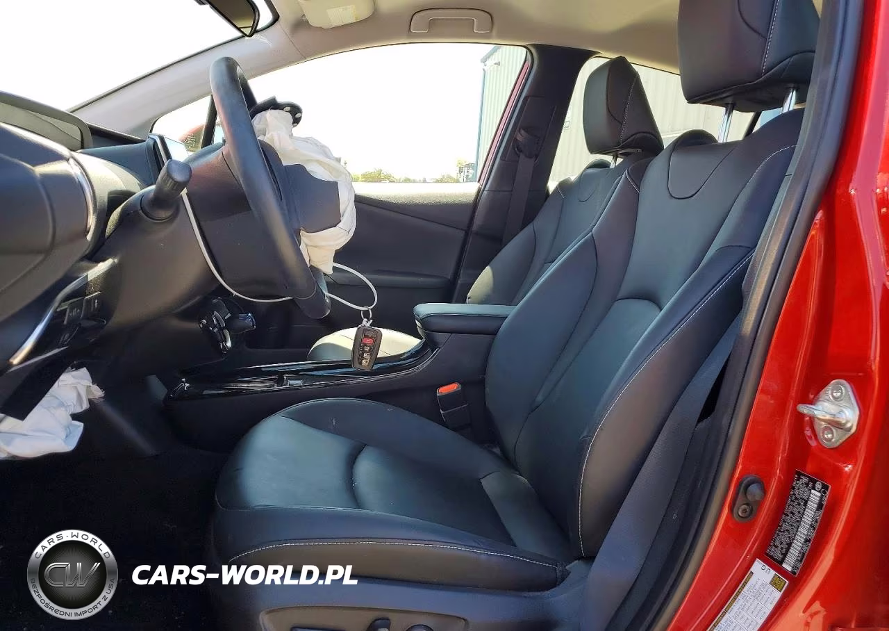 2020 Toyota Prius Prime Xle VIN:JTDKARFP4L3127979 - 7