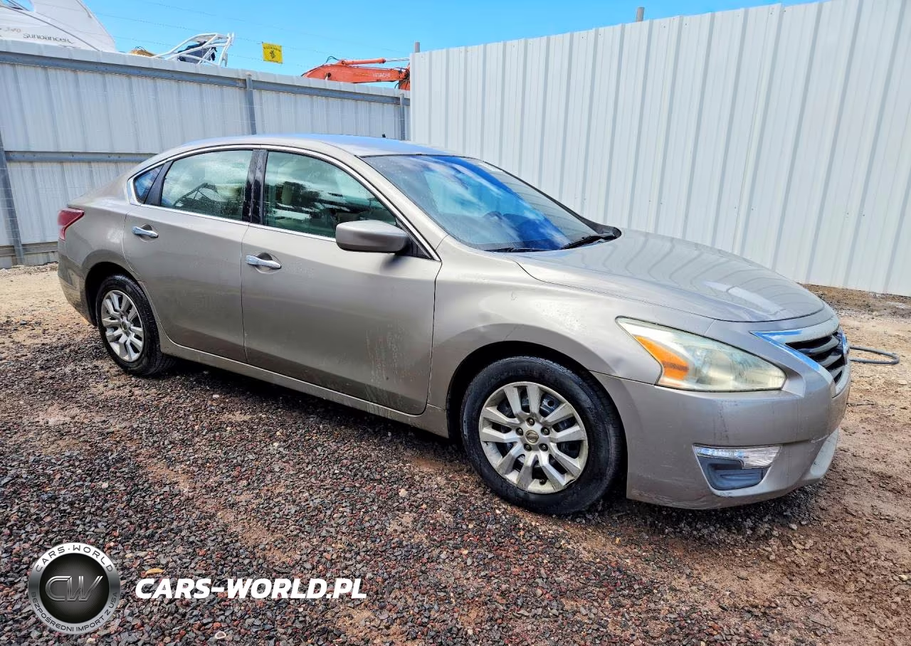2013 Nissan Altima 2.5 VIN:1N4AL3AP5DN550527 - 4