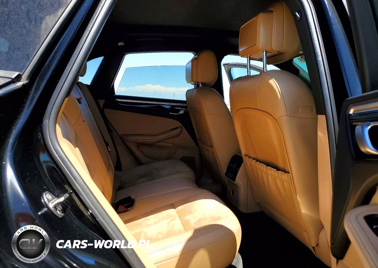 2018 Porsche Macan VIN:WP1AA2A52JLB21098 - 11