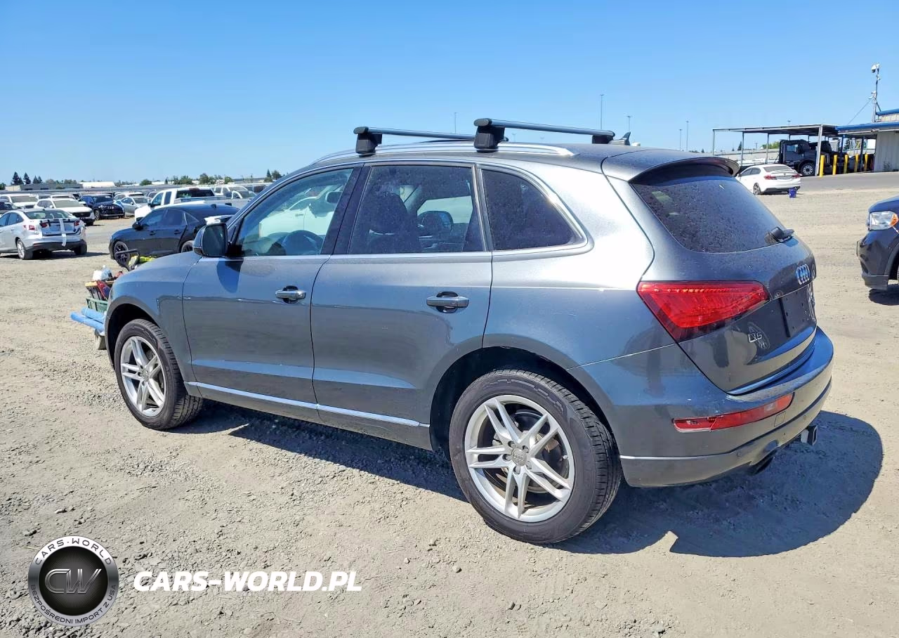 2015 Audi Q5 2.0T Premium VIN:WA1LFAFP7FA110434 - 2
