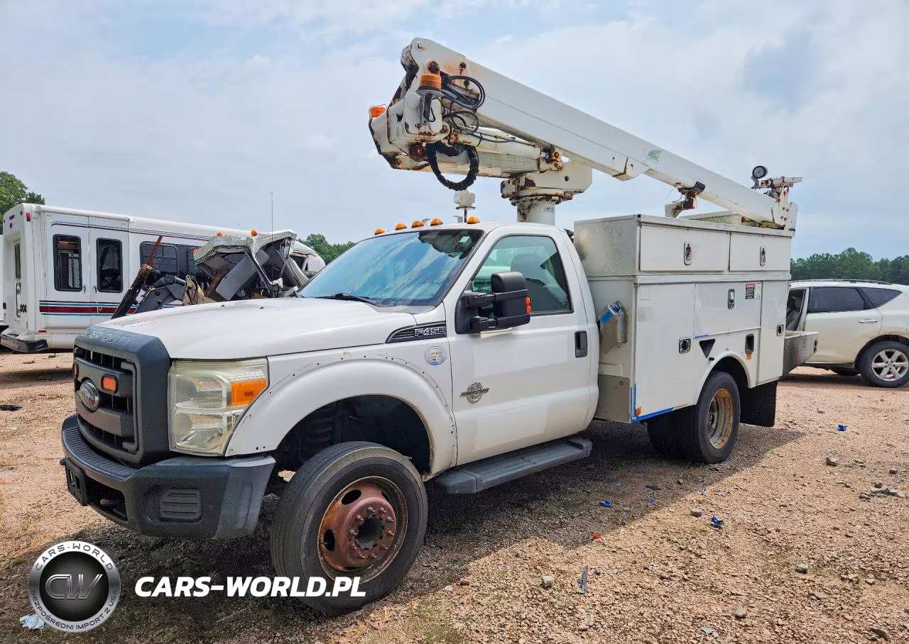 2015 Ford F450 Super Duty Bucket Truck