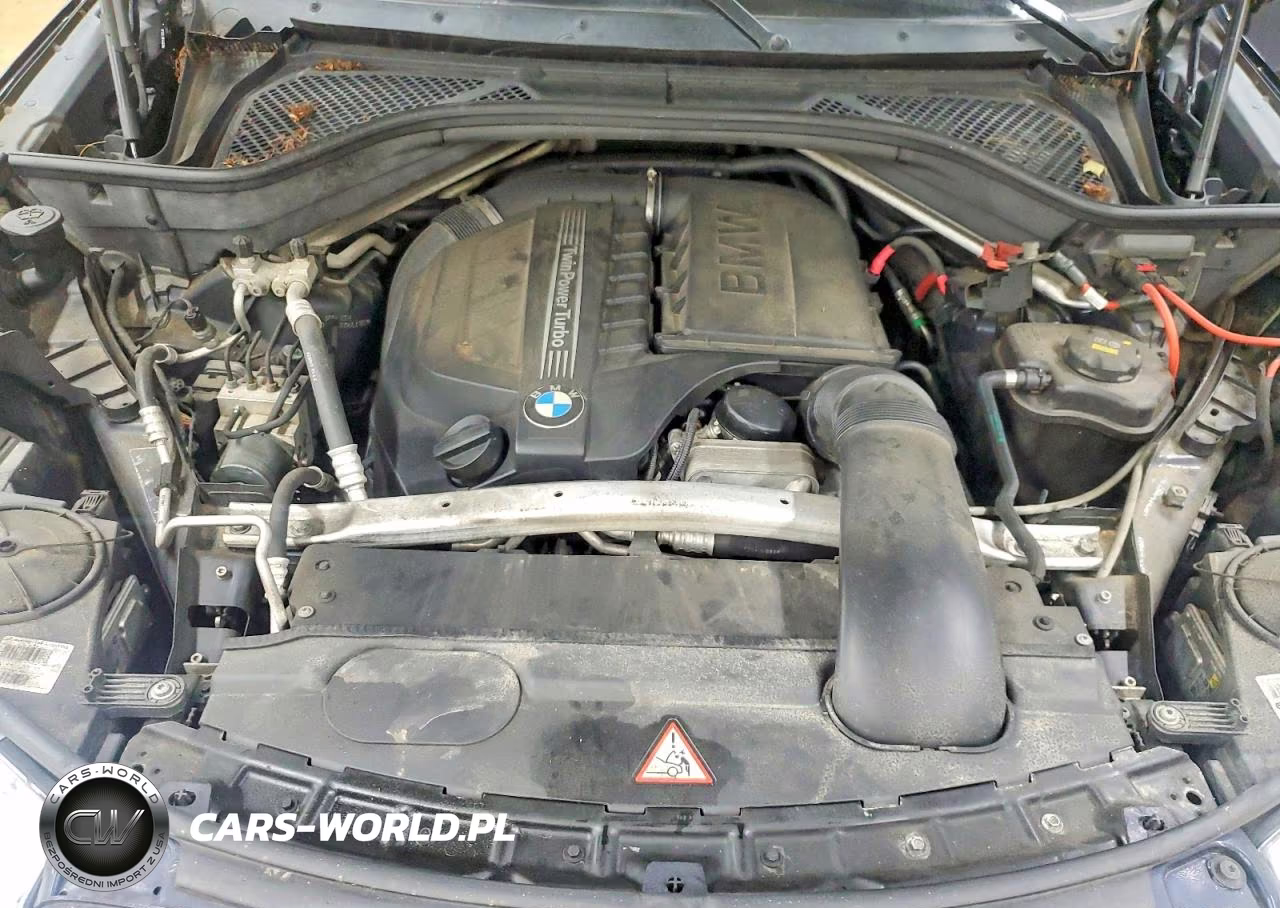 2015 BMW X5 xDrive35I VIN:5UXKR0C56F0K63185 - 12