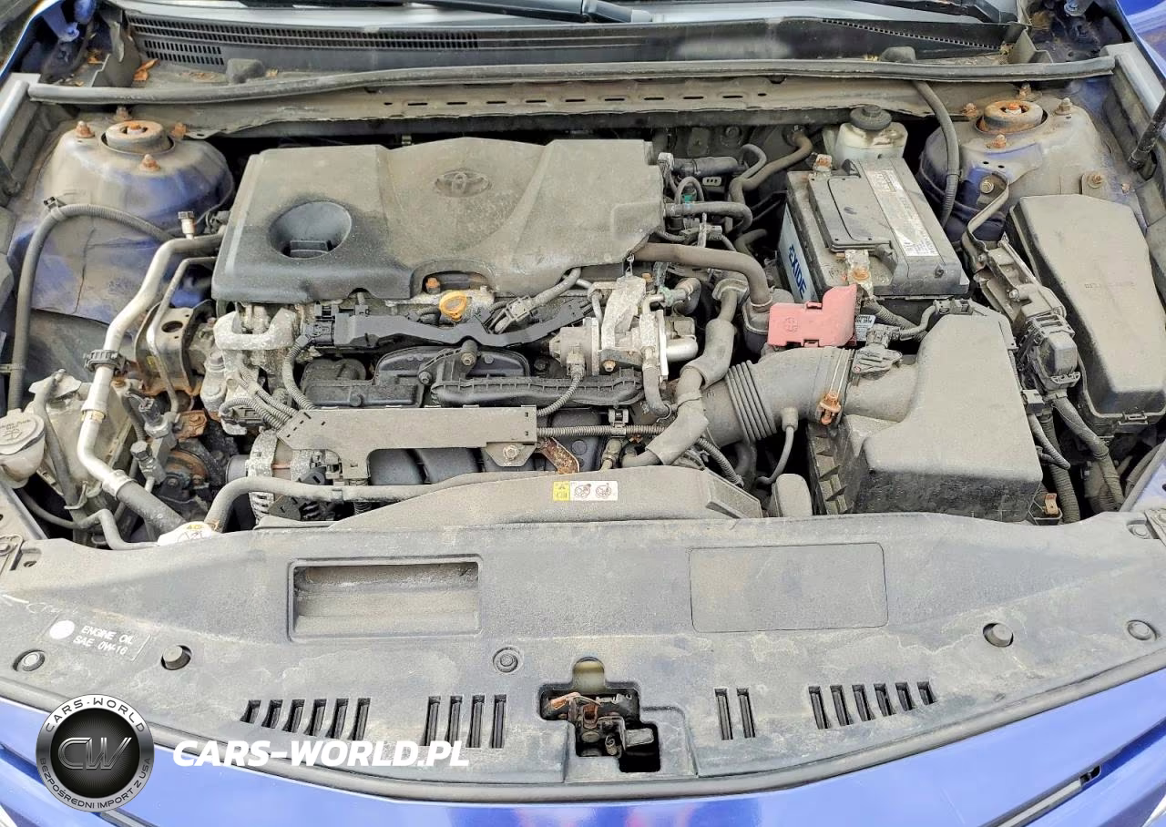 2018 Toyota Camry Le VIN:4T1B11HKXJU643494 - 11