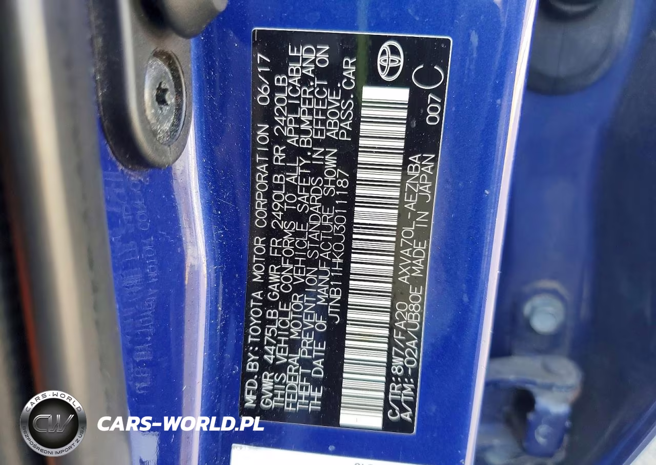 2018 Toyota Camry Le VIN:JTNB11HK0J3011187 - 12