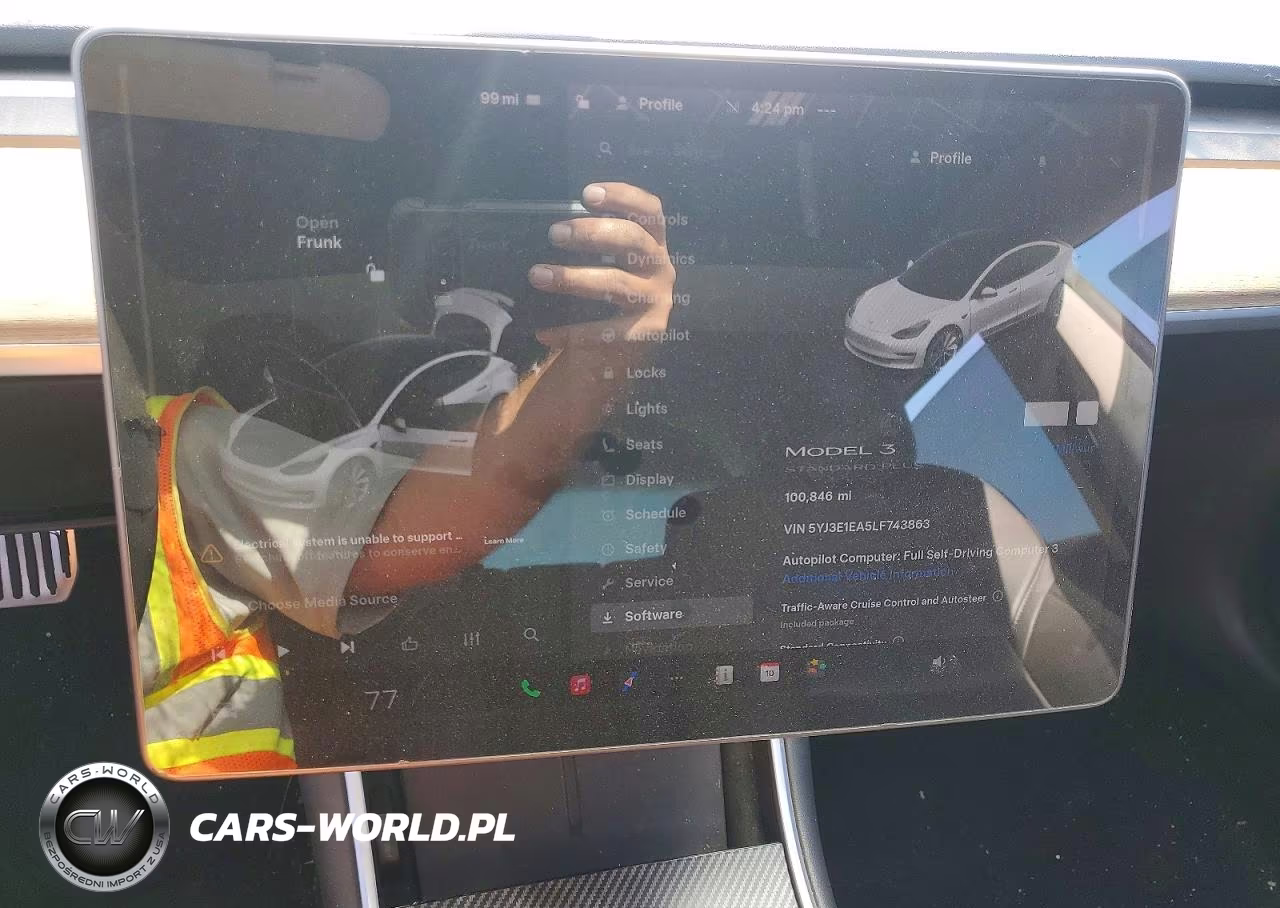2020 Tesla Model 3 VIN:5YJ3E1EA5LF743863 - 9