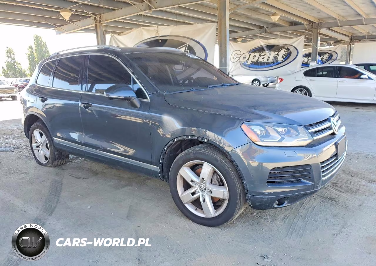 2012 Volkswagen Touareg V6 Tdi VIN:WVGEK9BP9CD007231 - 4