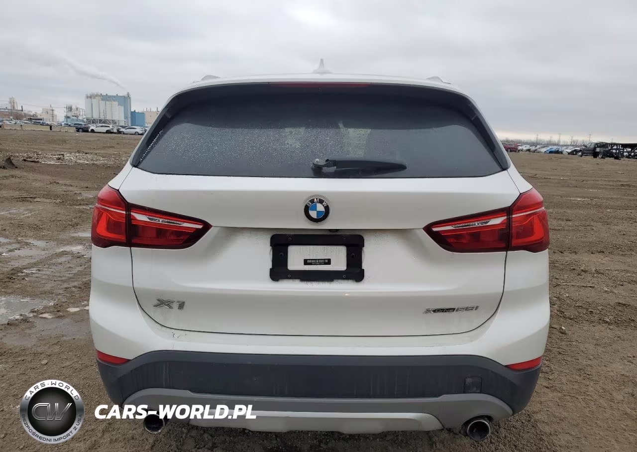 2018 BMW X1 xDrive28I VIN:WBXHT3C36J3H31149 - 12