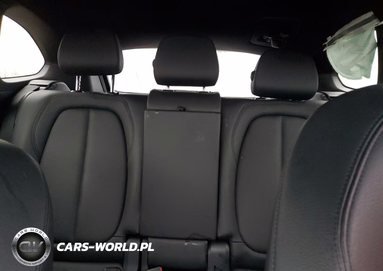 2018 BMW X1 xDrive28I VIN:WBXHT3C36J3H31149 - 20