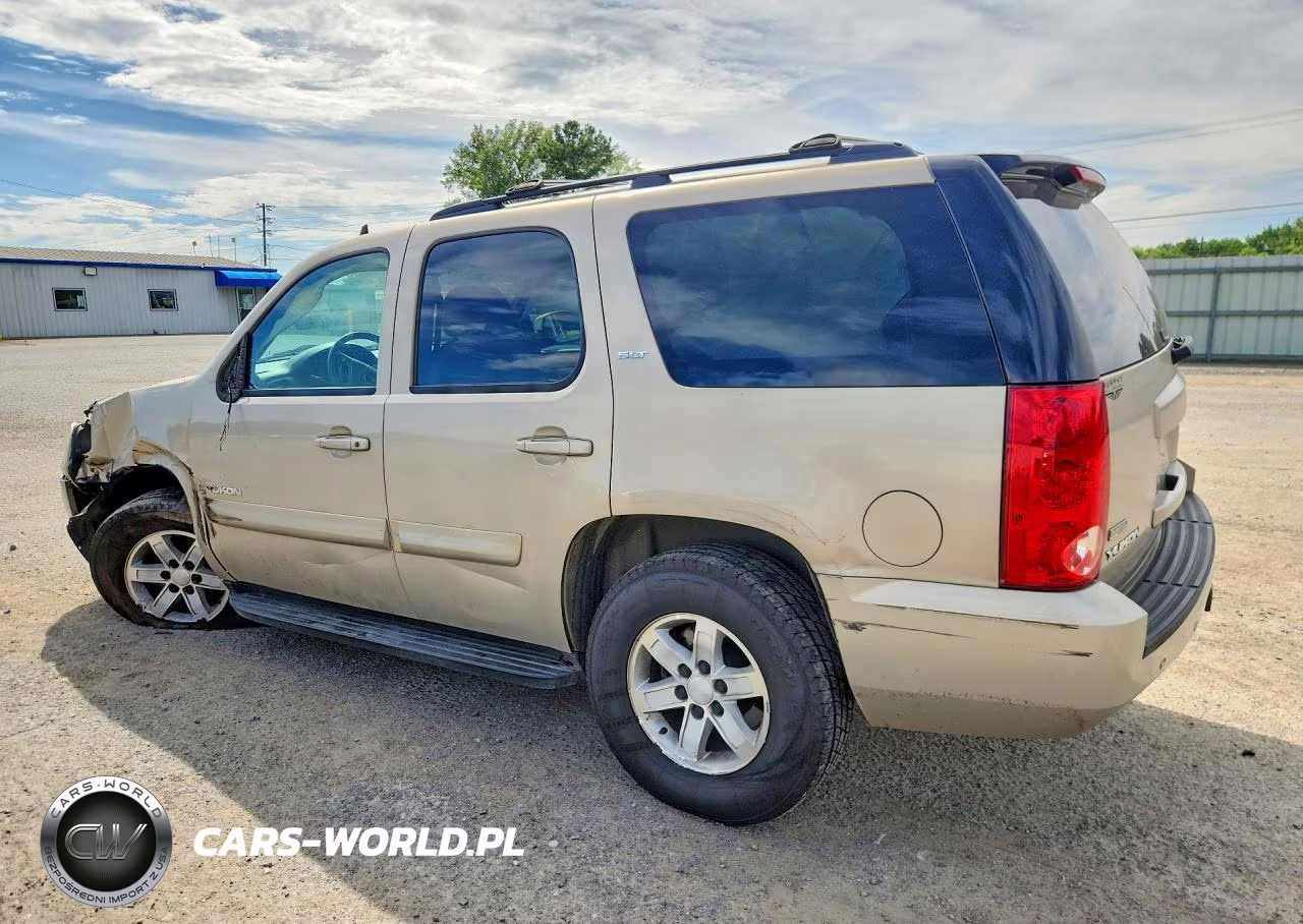 2008 GMC Yukon VIN:1GKFC13038R217511 - 3