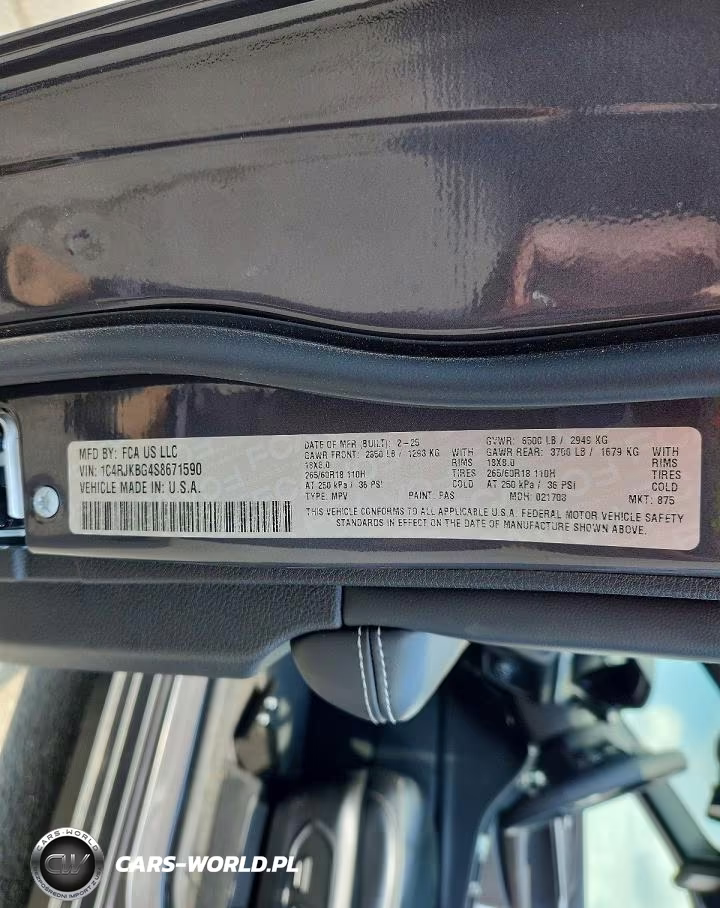 2025 Jeep Grand Cherokee L Limited VIN:1C4RJKBG4S8671590 - 13
