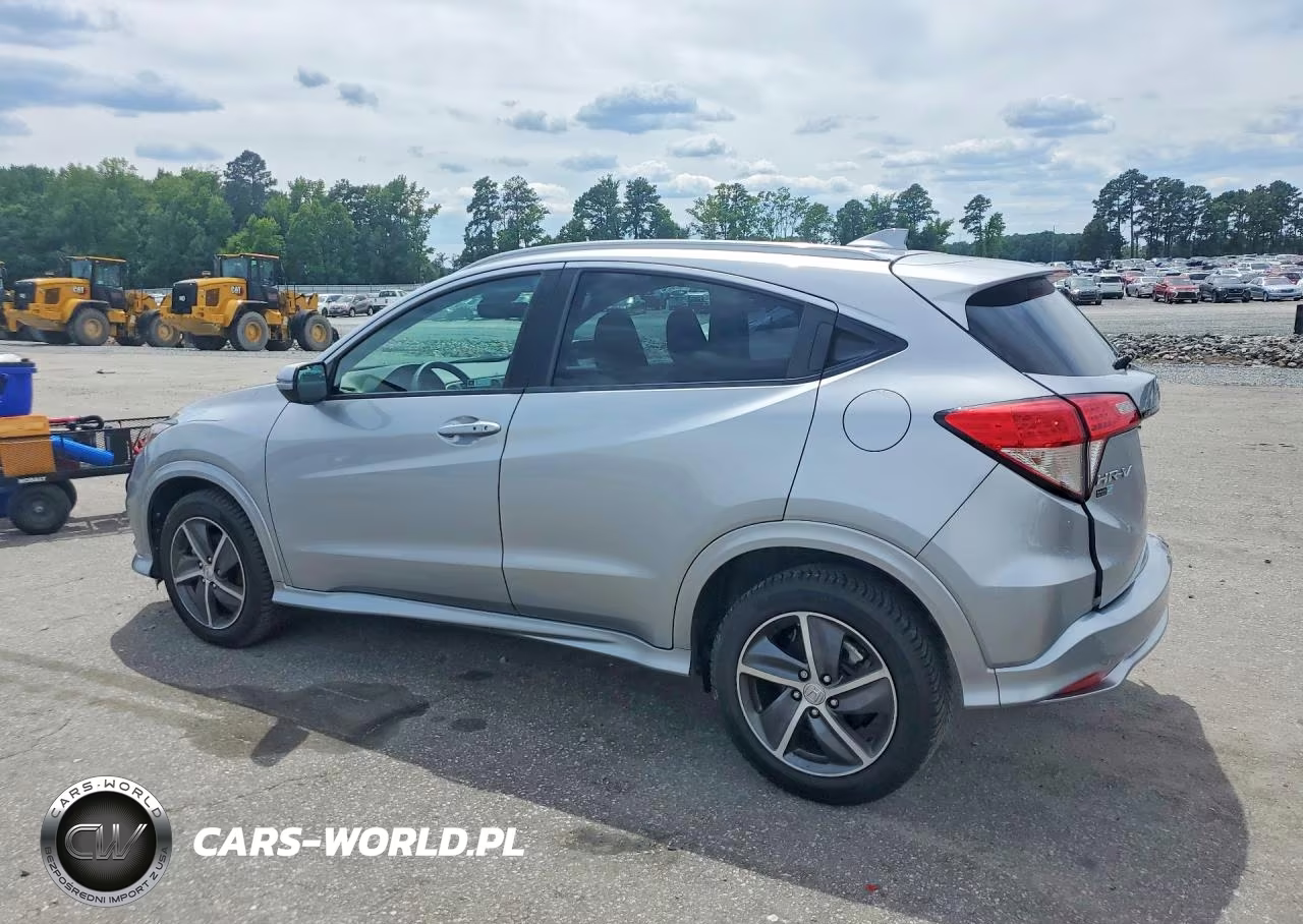 2019 Honda Hr-V Touring VIN:3CZRU6H97KM713912 - 3