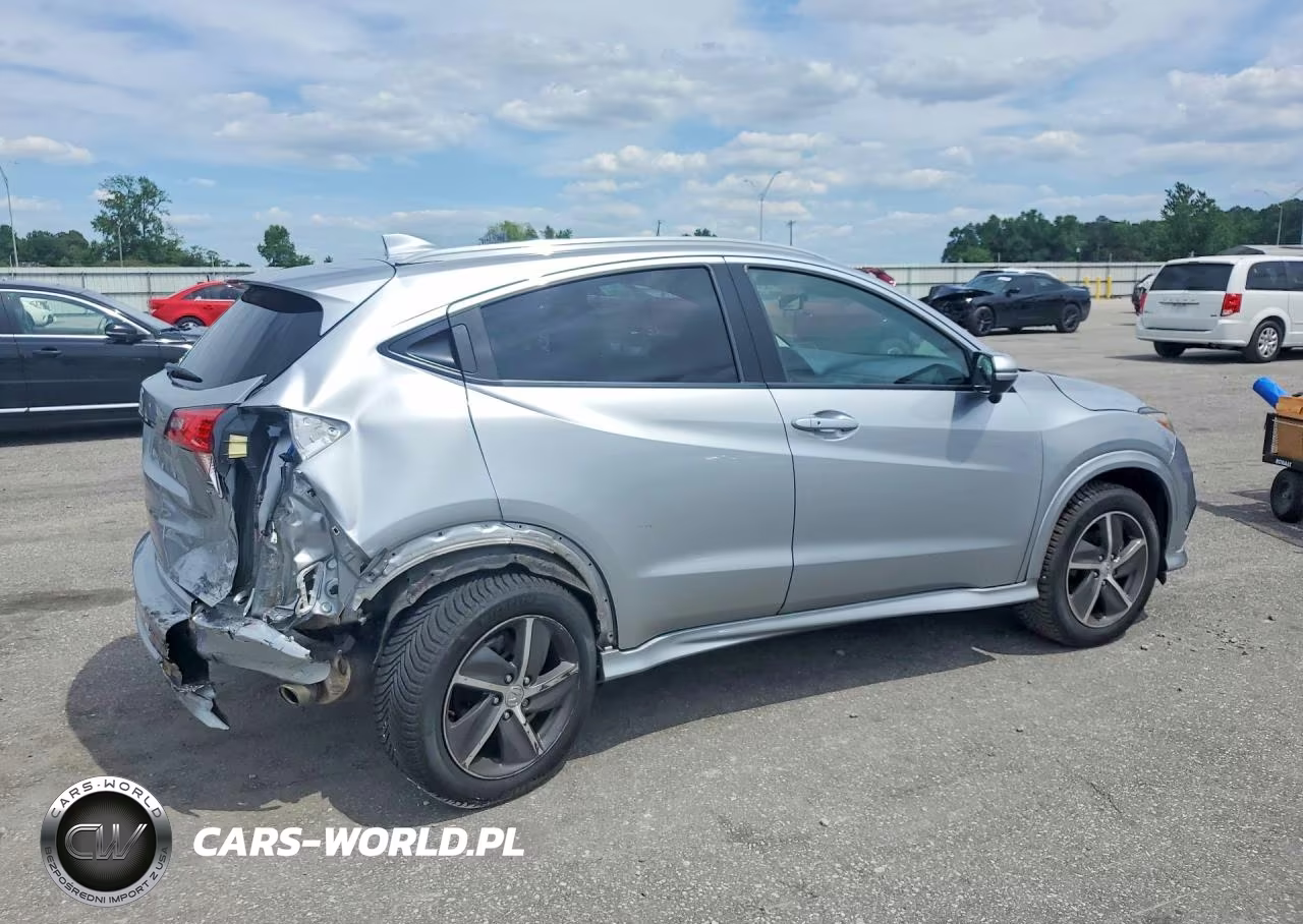 2019 Honda Hr-V Touring VIN:3CZRU6H97KM713912 - 6
