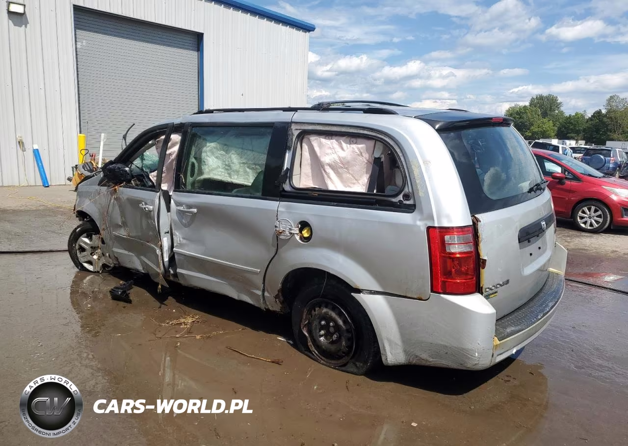 2010 Dodge Grand Caravan Se VIN:2D4RN4DE0AR144387 - 4