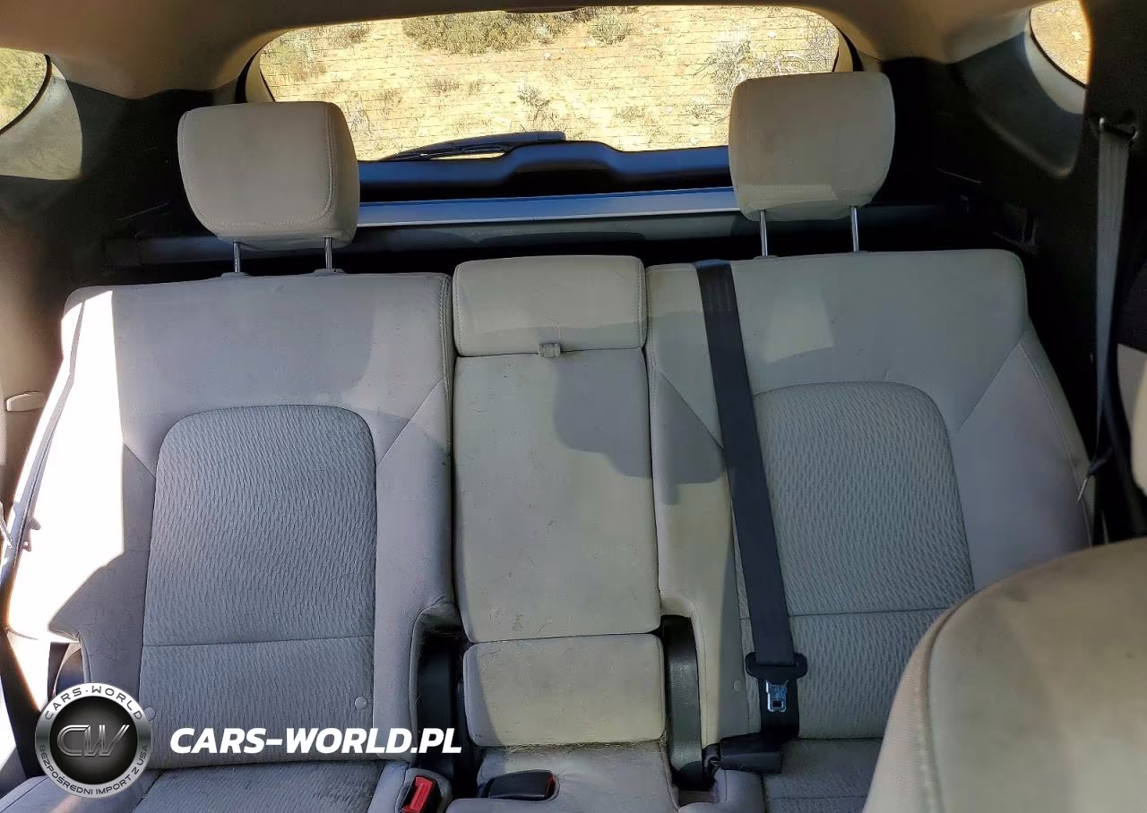 2017 Hyundai Santa Fe Sport 2.4L VIN:5XYZUDLB9HG450641 - 10