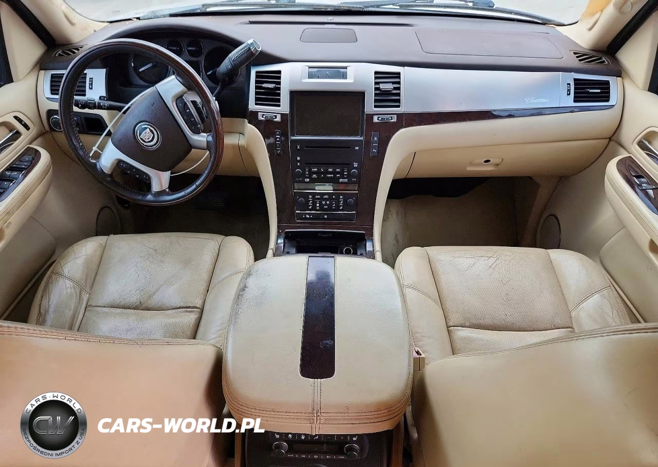 2007 Cadillac Escalade Luxury VIN:1GYEC63867R290312 - 8