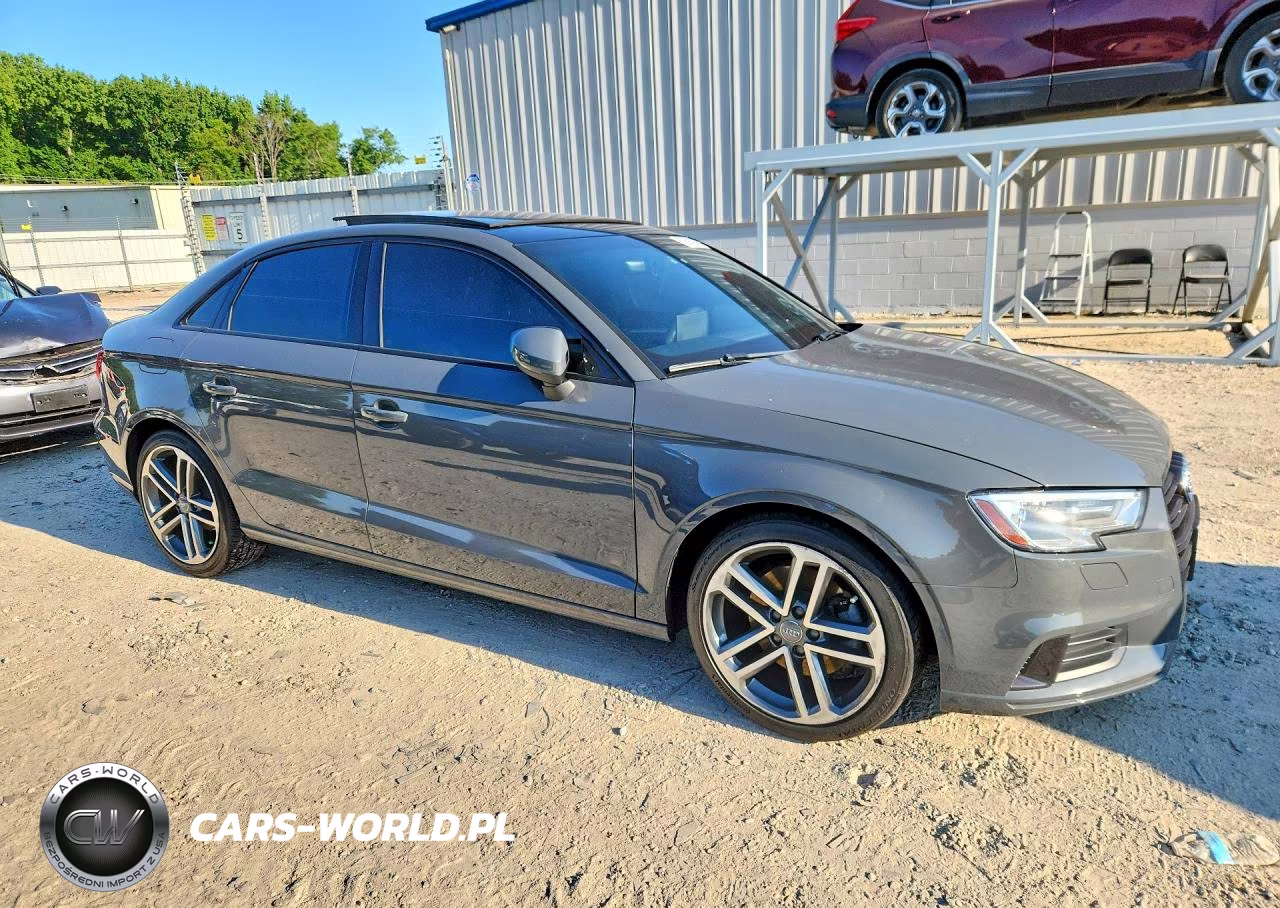 2019 Audi A3 Premium VIN:WAUAUGFF3KA085875 - 4