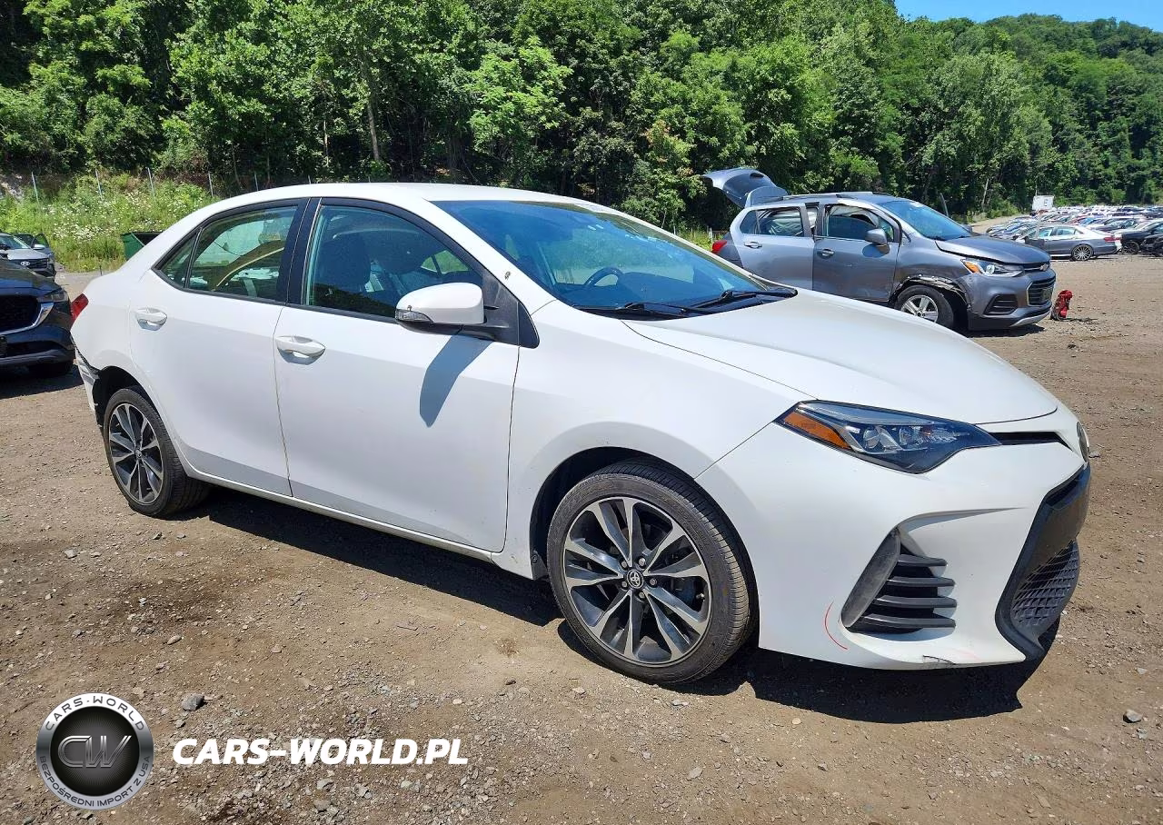 2019 Toyota Corolla Se VIN:2T1BURHE5KC180425 - 4