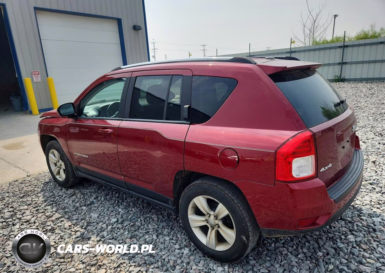 2012 Jeep Compass Latitude VIN:1C4NJDEB9CD524684 - 2