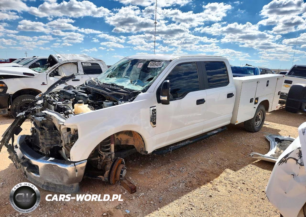 2017 Ford F250 Super Duty VIN:1FT7W2B66HEF06716 - 1