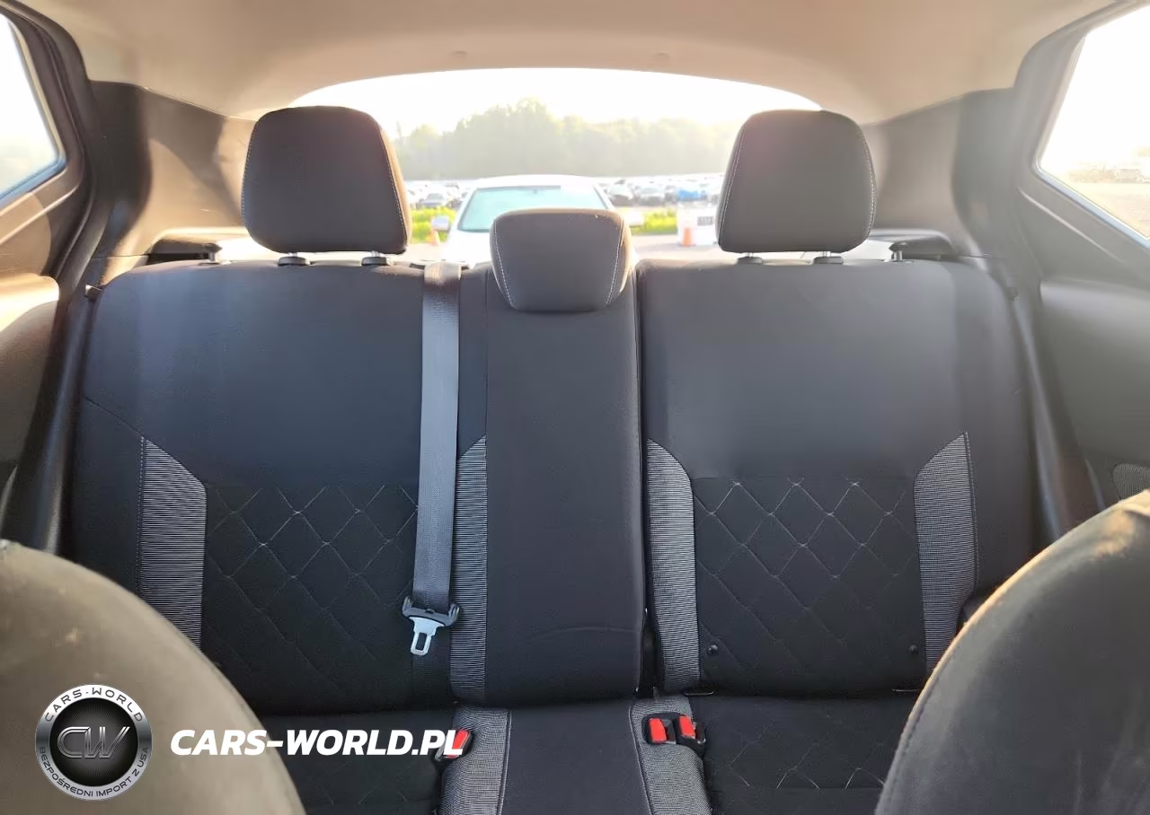 2019 Nissan Kicks Sv VIN:3N1CP5CUXKL494719 - 10