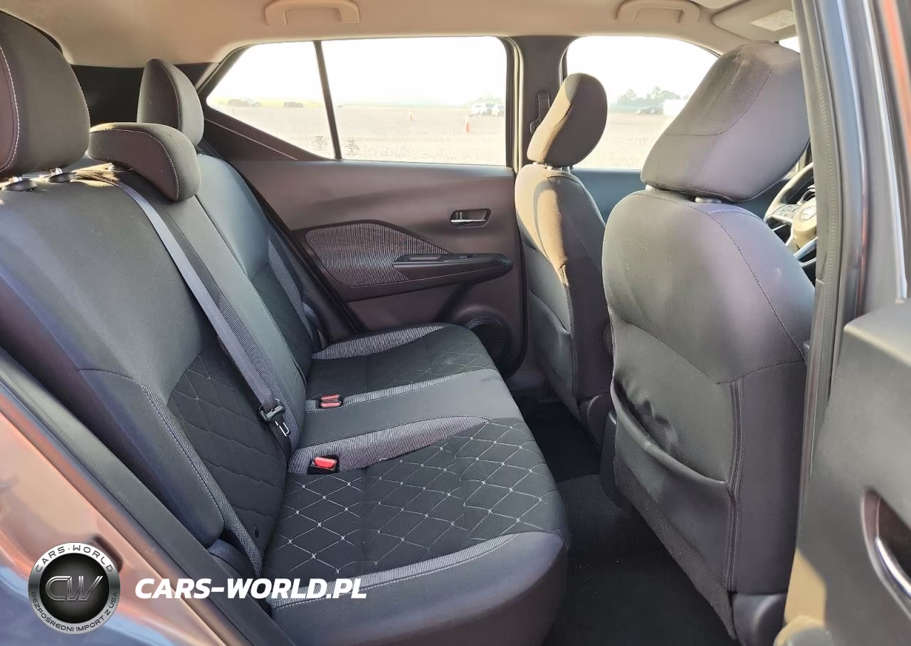 2019 Nissan Kicks Sv VIN:3N1CP5CUXKL494719 - 11