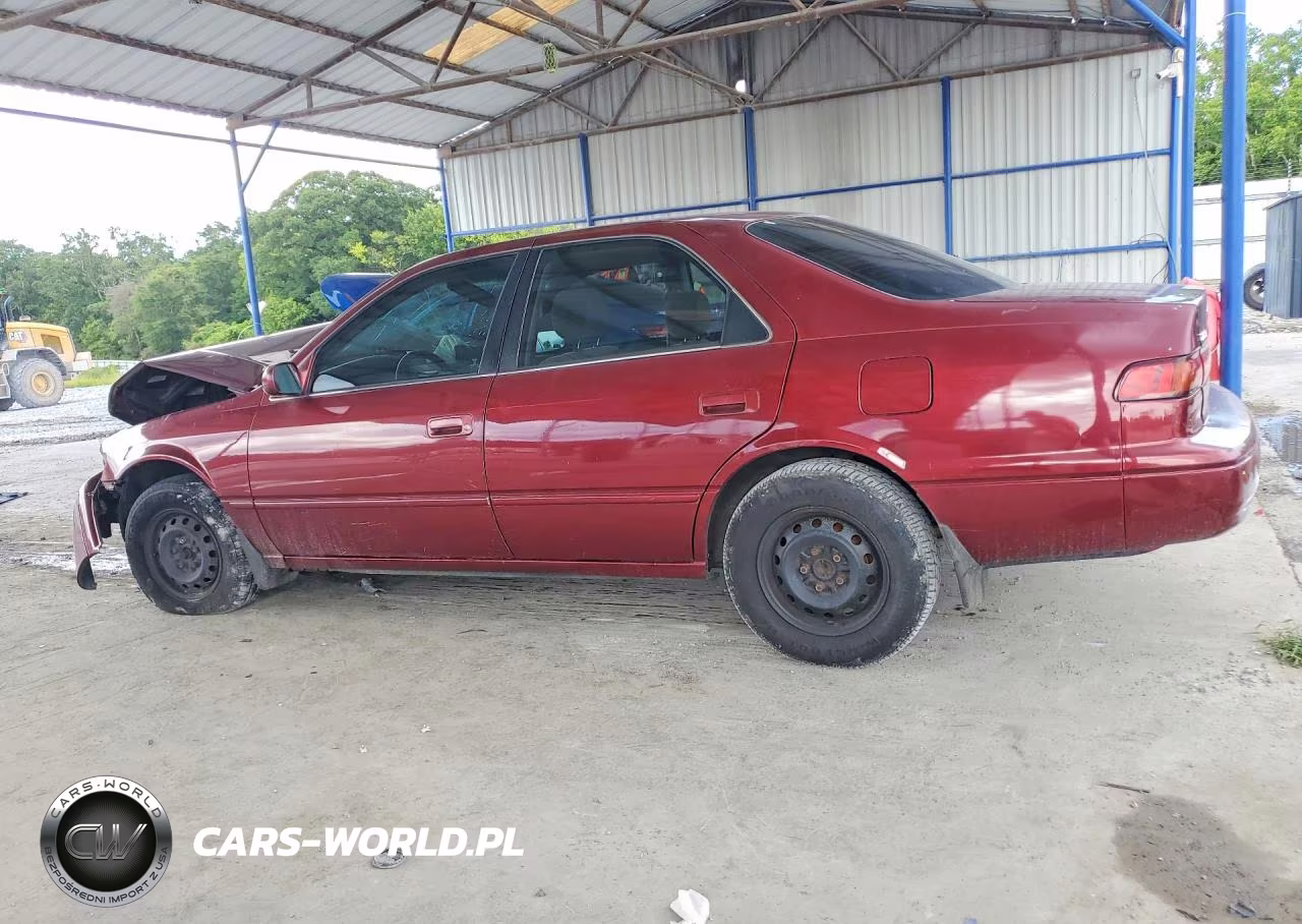 1999 Toyota Camry Ce VIN:4T1BG22KXXU613806 - 2