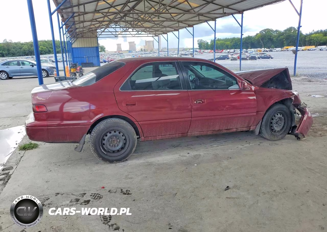 1999 Toyota Camry Ce VIN:4T1BG22KXXU613806 - 3