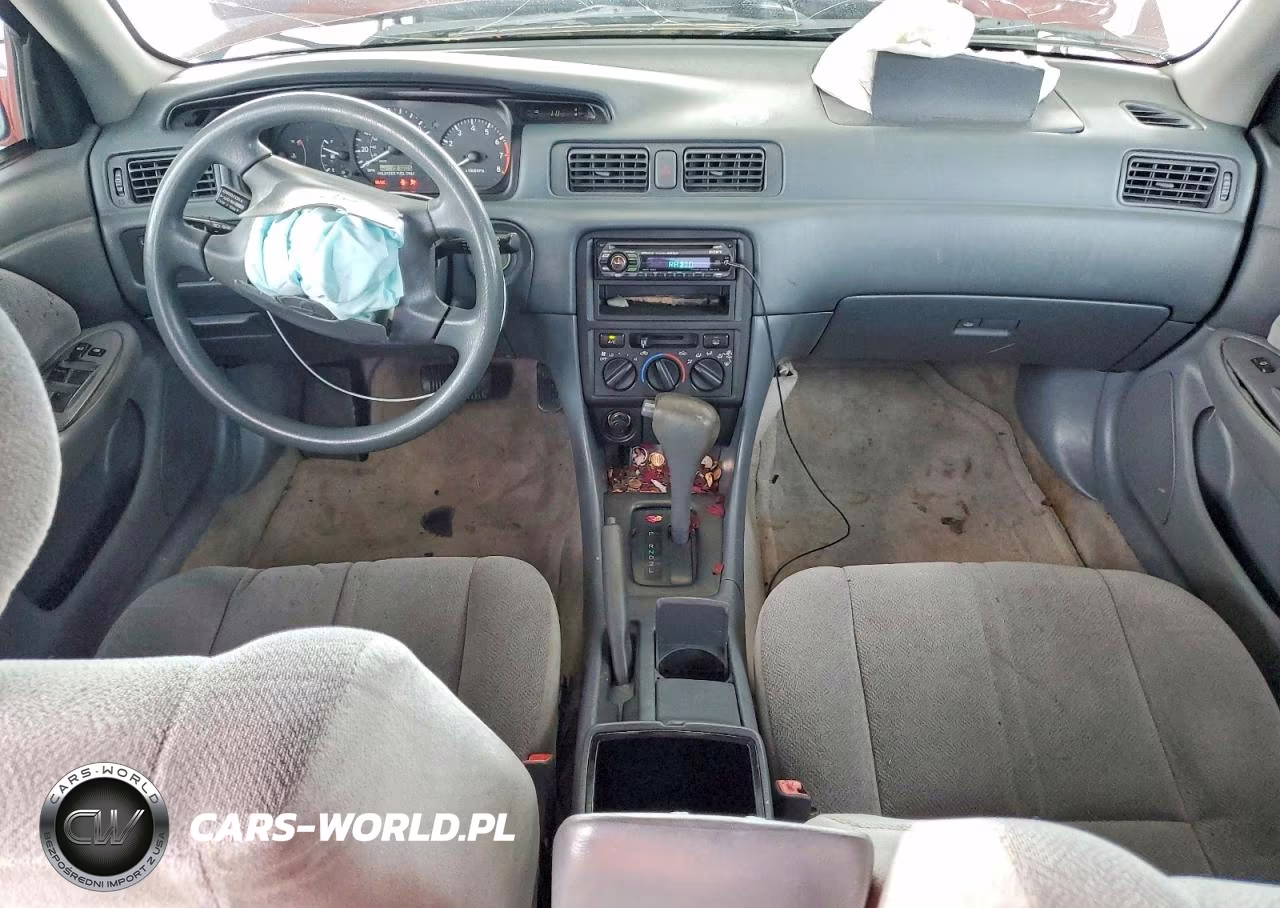 1999 Toyota Camry Ce VIN:4T1BG22KXXU613806 - 8