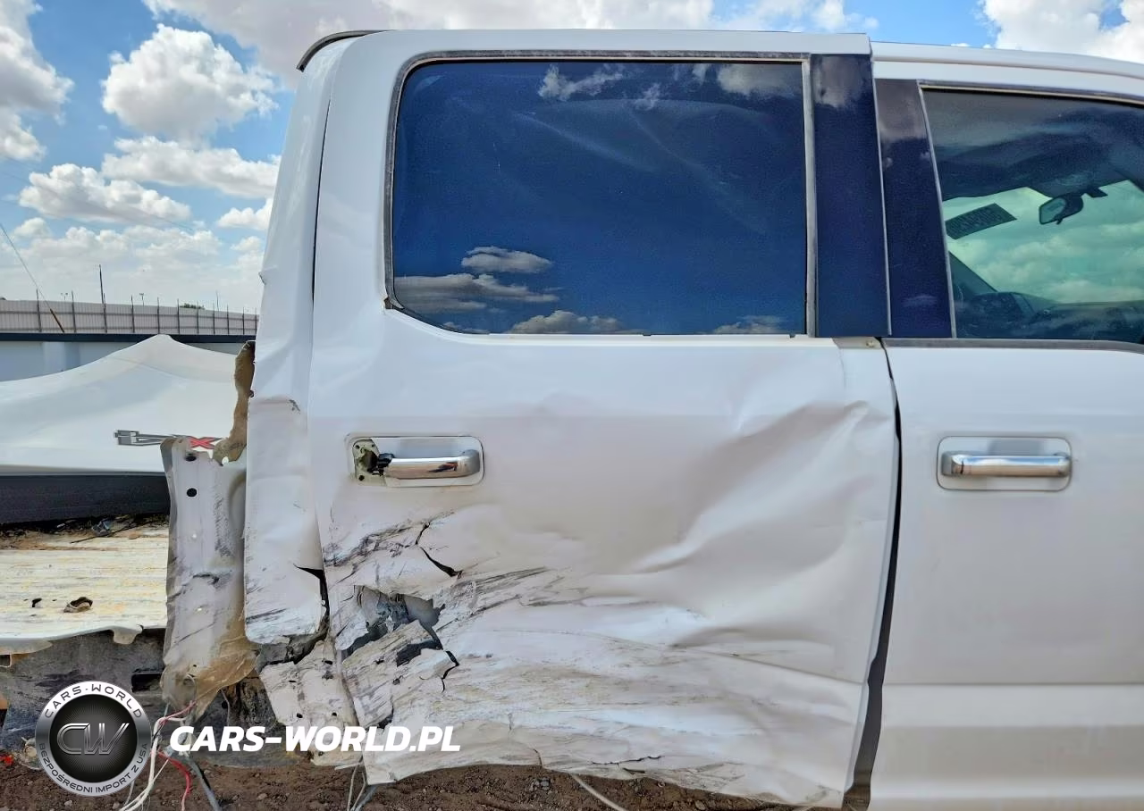 2017 Ford F350 Super Duty VIN:1FT8W3BT0HEC52923 - 10