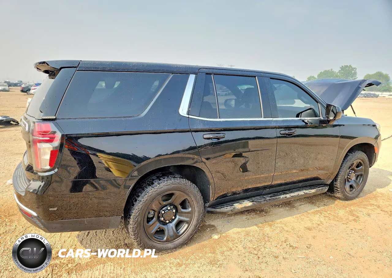 2021 Chevrolet Tahoe K1500 VIN:1GNSKLED6MR338561 - 3