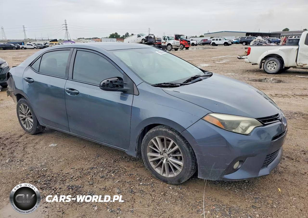 2015 Toyota Corolla Le Plus VIN:5YFBURHE7FP249783 - 4