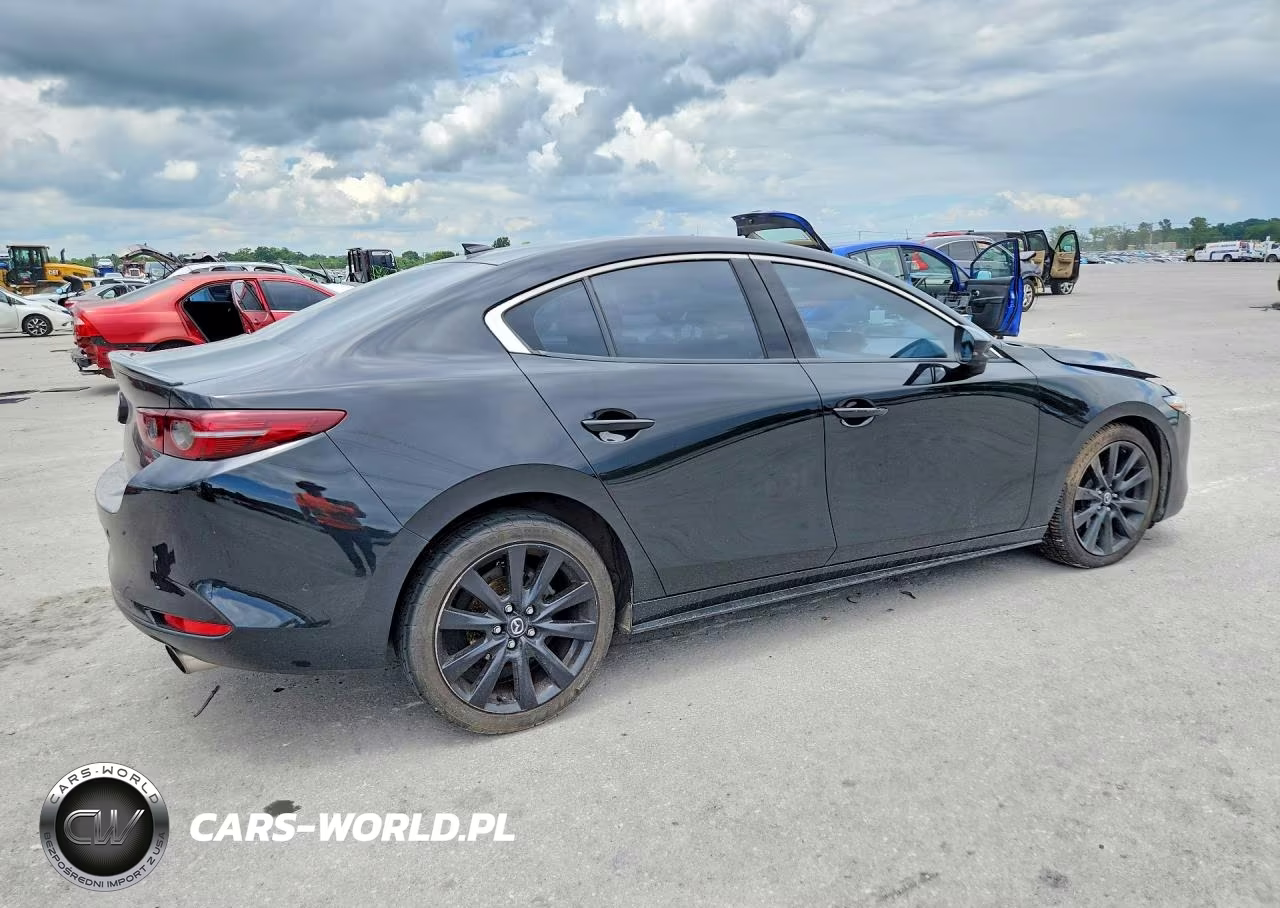 2021 Mazda 3 Premium Plus VIN:JM1BPBEY3M1334599 - 3