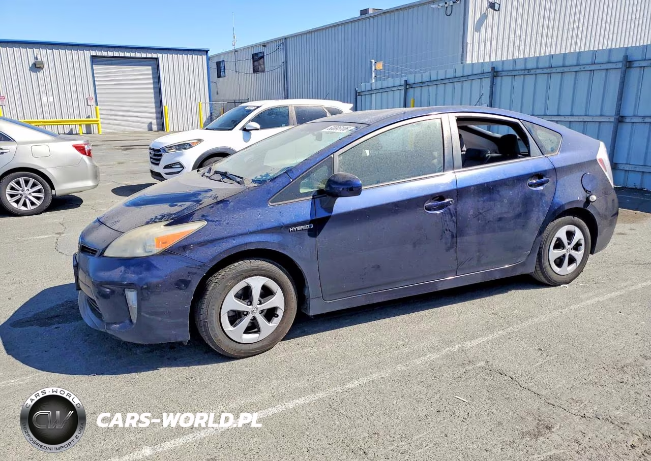 2012 Toyota Prius Three – zdjęcie 1 z 12
