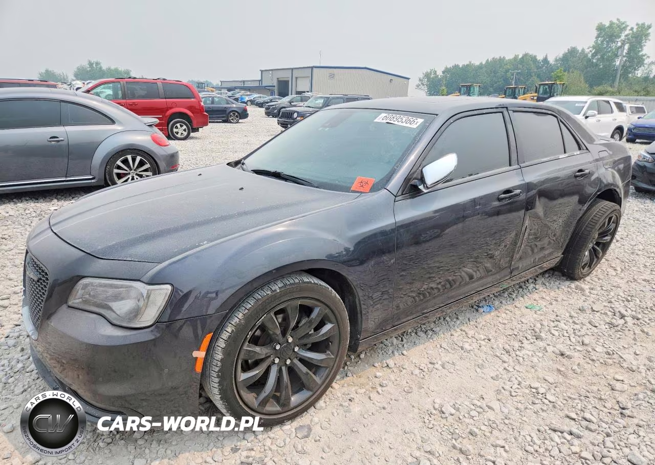2017 Chrysler 300C VIN:2C3CCAEGXHH586721 - 1
