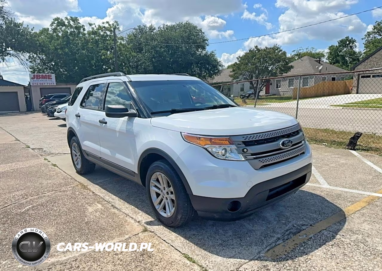 2015 Ford Explorer