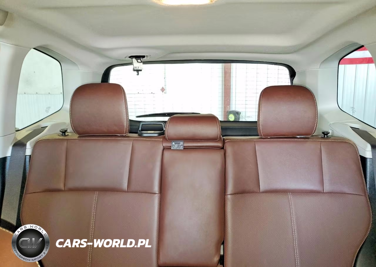 2017 Subaru Forester 2.5I Touring VIN:JF2SJATCXHH428416 - 10