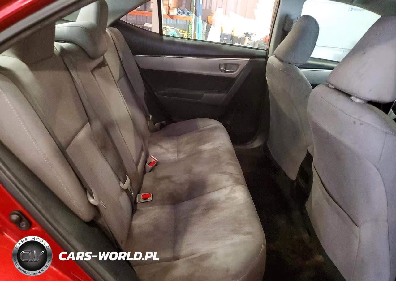 2015 Toyota Corolla Le VIN:5YFBURHE3FP209958 - 10