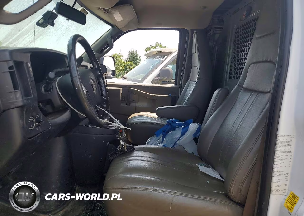 2022 GMC Savana G2500 VIN:1GTW7AF78N1256050 - 7