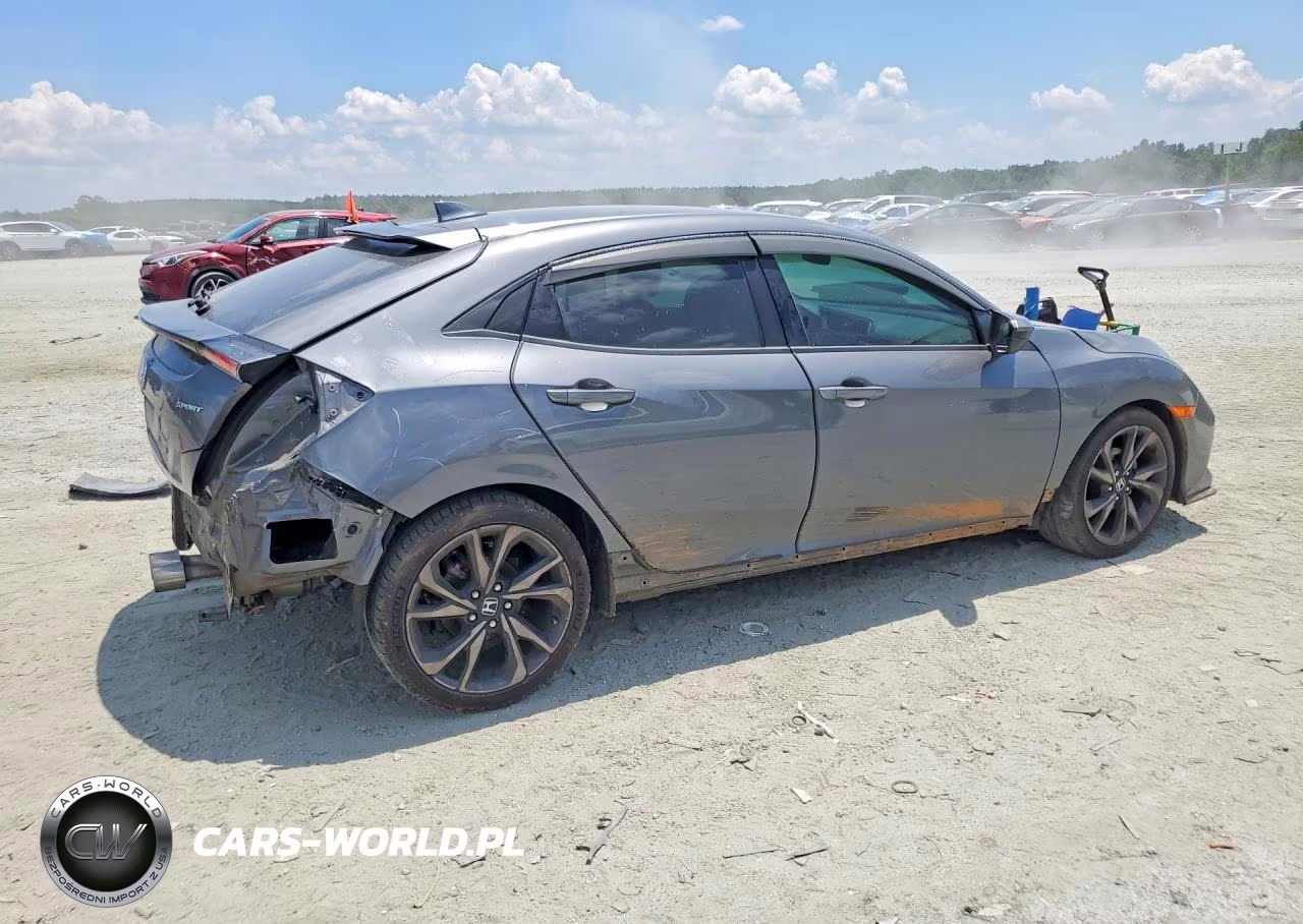 2018 Honda Civic Sport VIN:SHHFK7G46JU221805 - 3