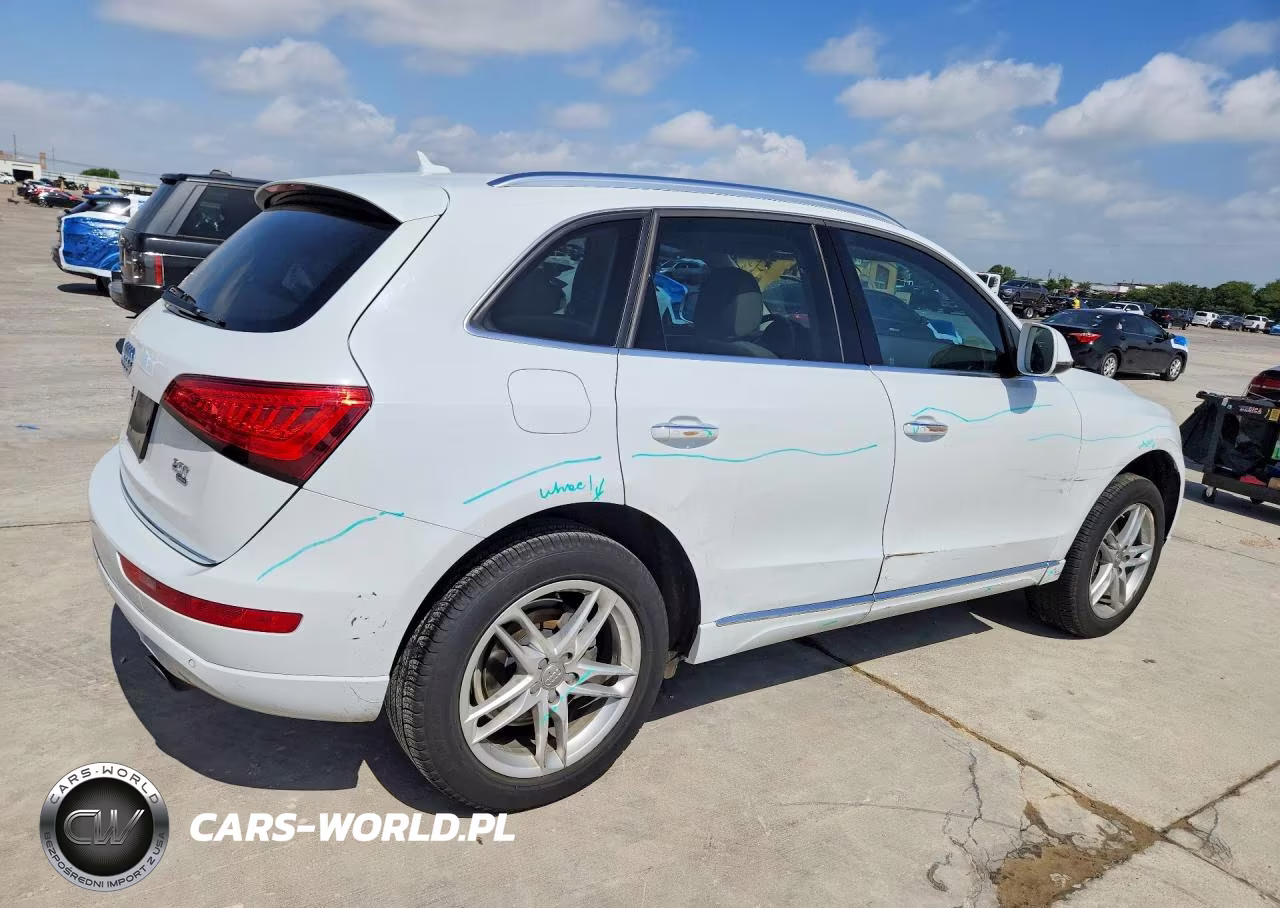 2015 Audi Q5 Premium Plus VIN:WA1LFAFPXFA063187 - 3
