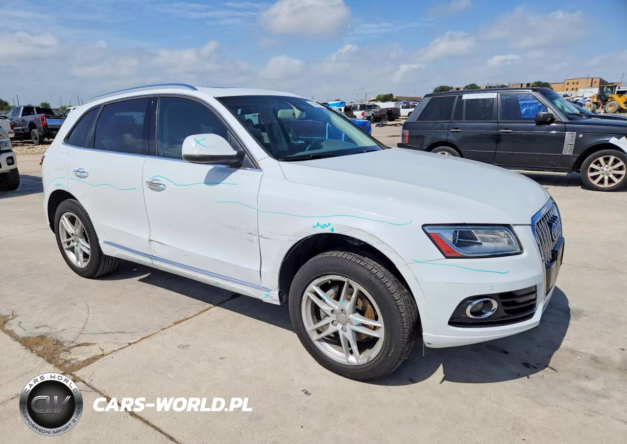 2015 Audi Q5 Premium Plus VIN:WA1LFAFPXFA063187 - 4