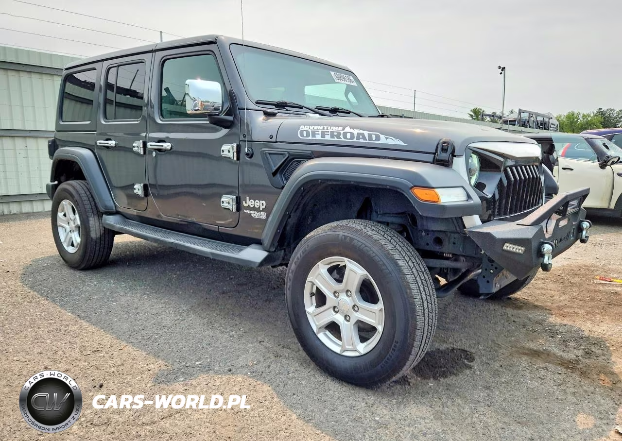 2020 Jeep Wrangler Unlimited Sport VIN:1C4HJXDN0LW105864 - 4