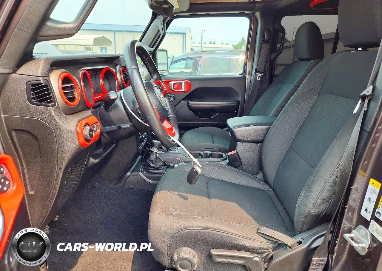 2020 Jeep Wrangler Unlimited Sport VIN:1C4HJXDN0LW105864 - 7