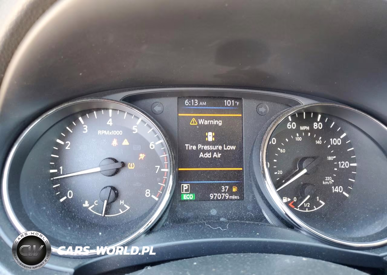2018 Nissan Rogue S VIN:JN8AT2MV8JW330193 - 9