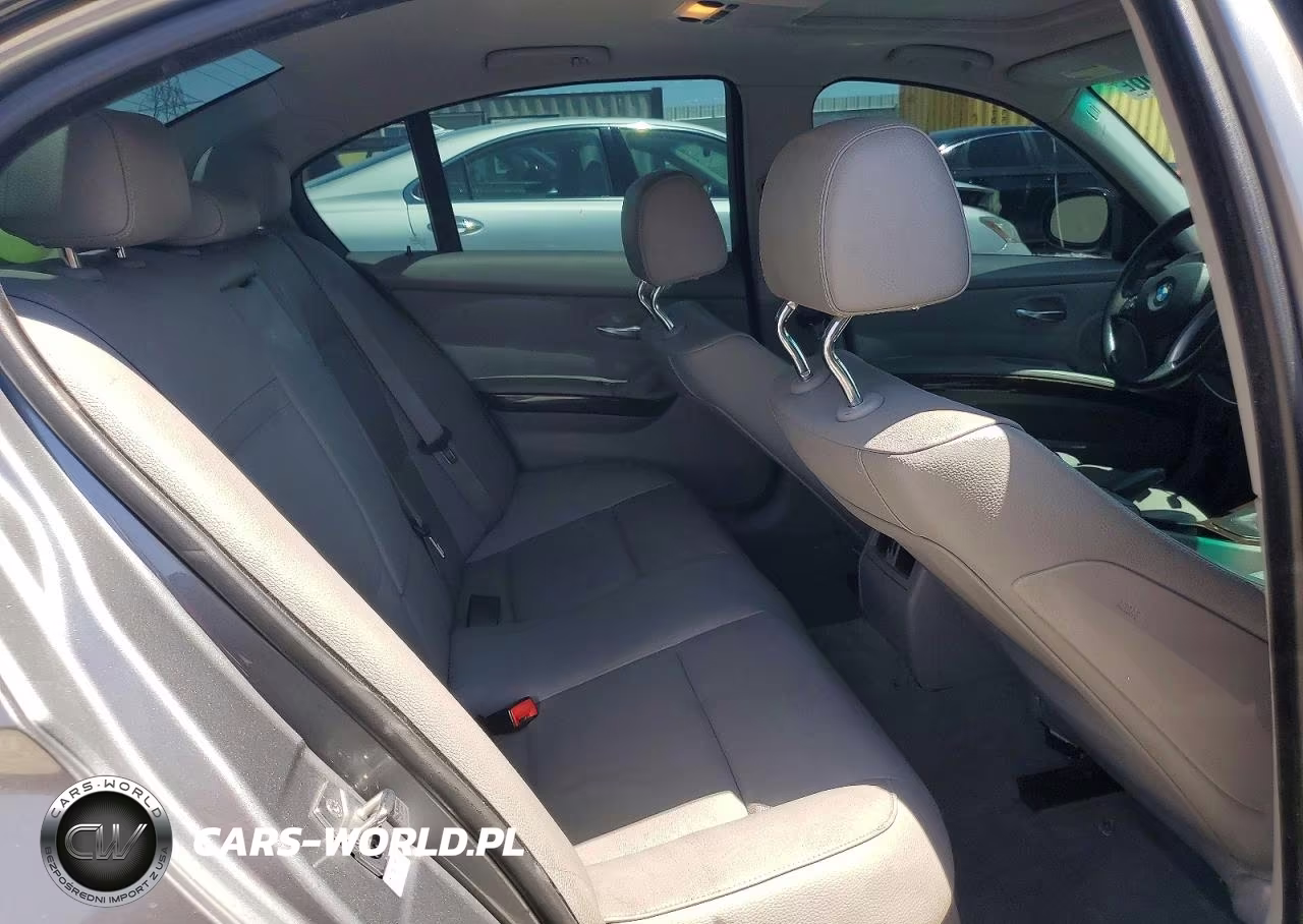 2010 BMW 328 I VIN:WBAPH7G54ANM52486 - 10
