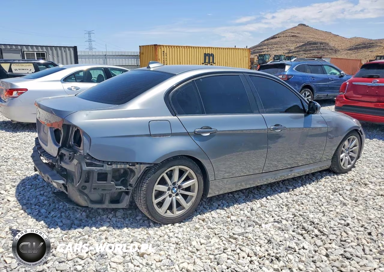 2010 BMW 328 I VIN:WBAPH7G54ANM52486 - 3