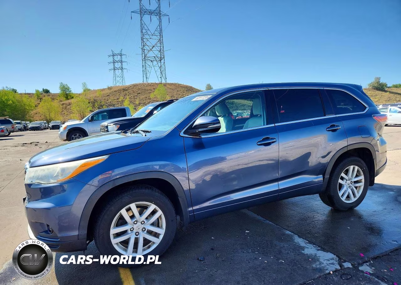 2015 Toyota Highlander Le